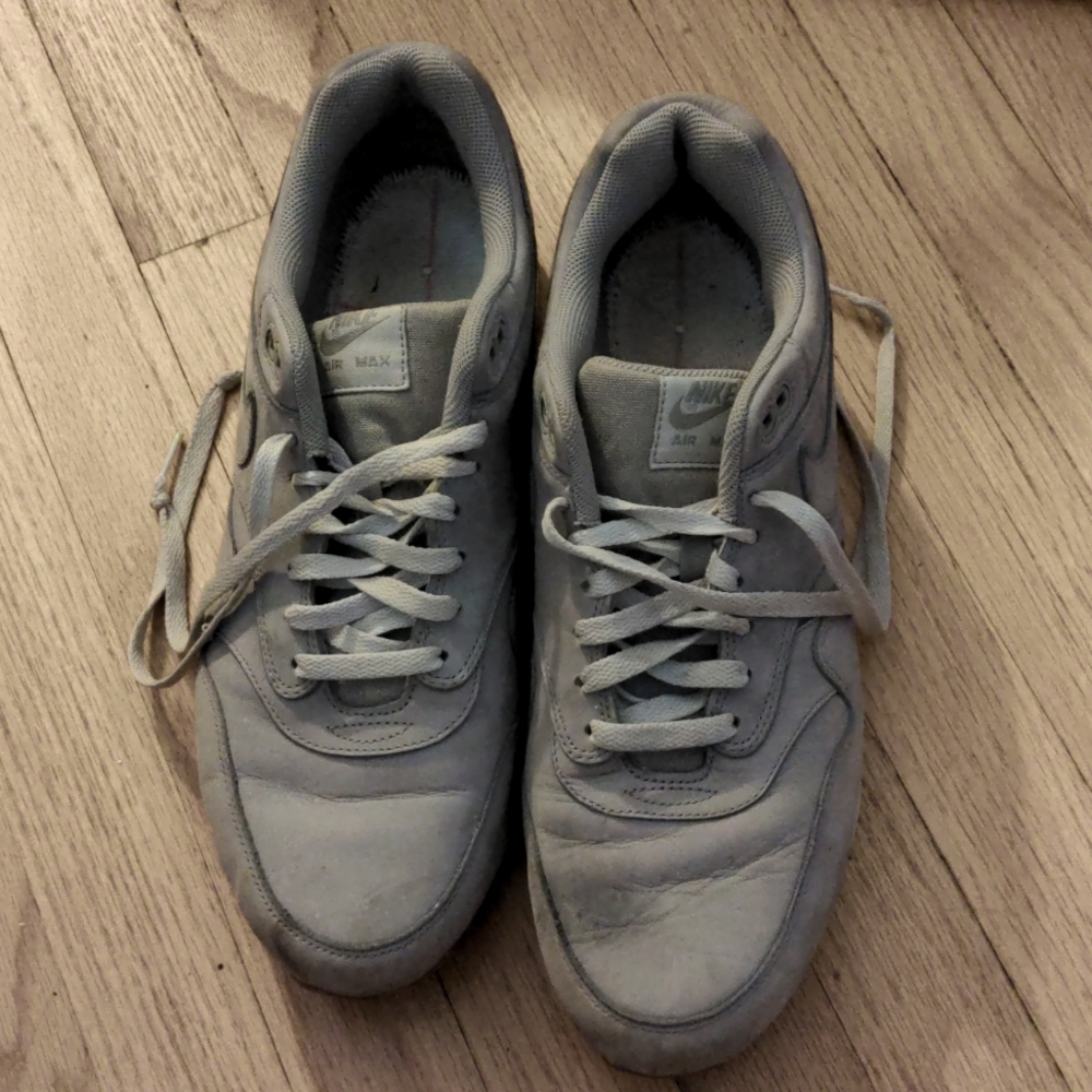 Nike Air sneakers Sz US13 EUR 47.5 in Grey